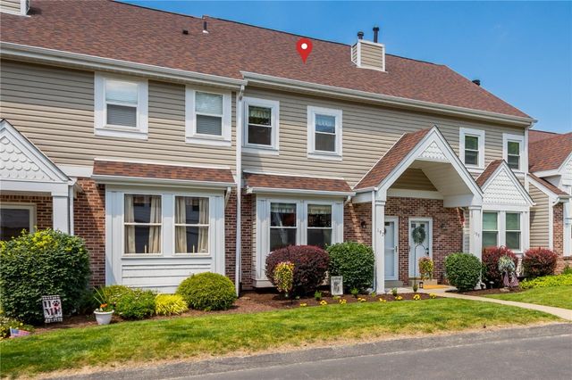 197 Old Village Ln, Bethel Park, PA 15102