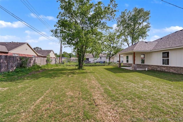 837 S Wood Street, Pryor, OK 74361