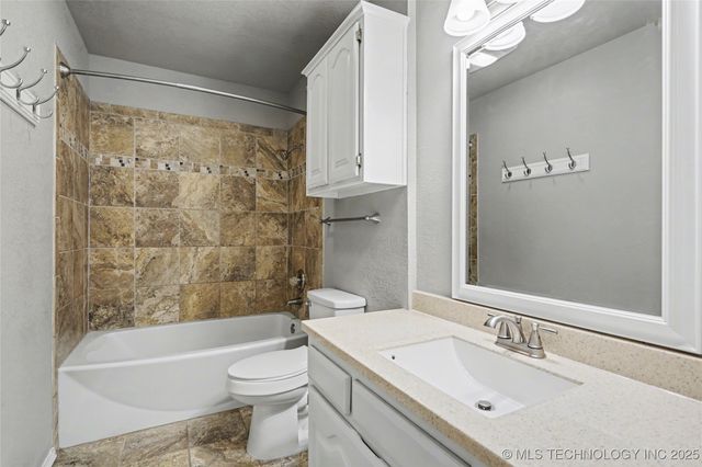 1619 E Pfendler Avenue, Sapulpa, OK 74066