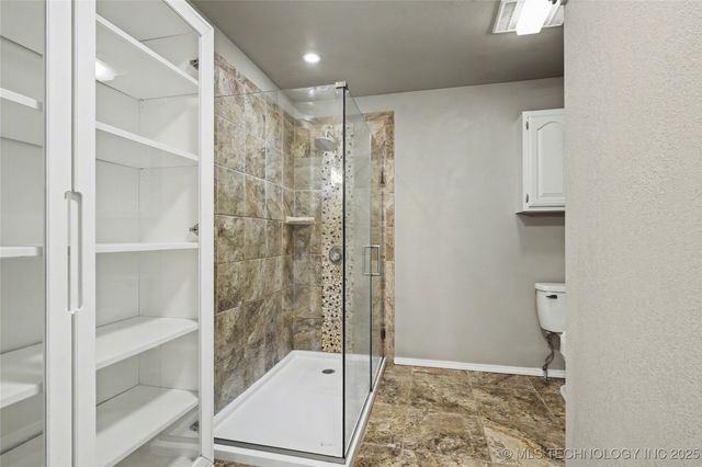 1619 E Pfendler Avenue, Sapulpa, OK 74066