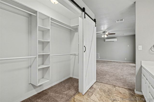 1619 E Pfendler Avenue, Sapulpa, OK 74066