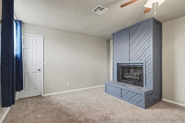 1619 E Pfendler Avenue, Sapulpa, OK 74066