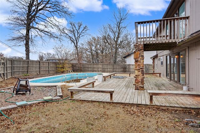 1619 E Pfendler Avenue, Sapulpa, OK 74066