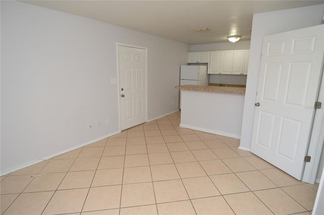 1400 GANDY BOULEVARD N 607, St Petersburg, FL 33702