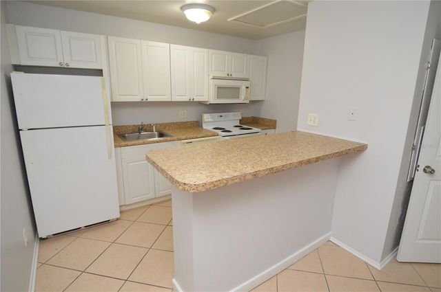 1400 GANDY BOULEVARD N 607, St Petersburg, FL 33702
