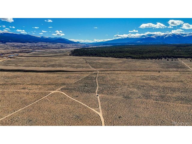 15 County Road 10, Leadville, CO 80461