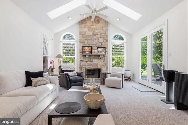1503 BROOKFIELD RD, Yardley, PA 19067