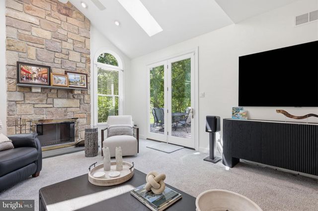 1503 BROOKFIELD RD, Yardley, PA 19067