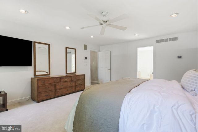 1503 BROOKFIELD RD, Yardley, PA 19067