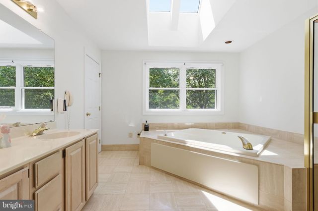 1503 BROOKFIELD RD, Yardley, PA 19067