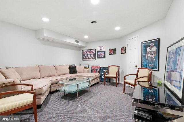 1503 BROOKFIELD RD, Yardley, PA 19067
