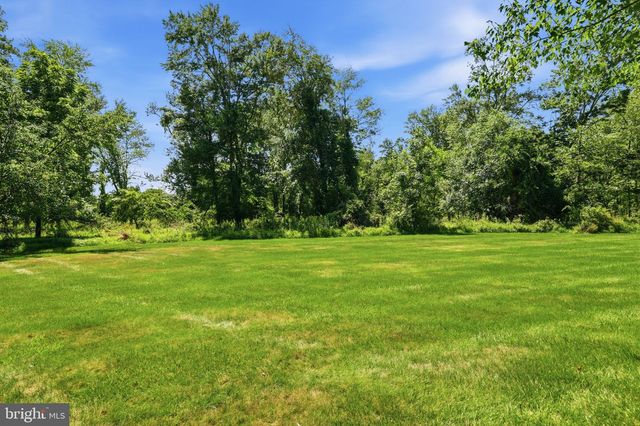 1503 BROOKFIELD RD, Yardley, PA 19067