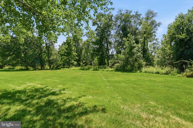 1503 BROOKFIELD RD, Yardley, PA 19067