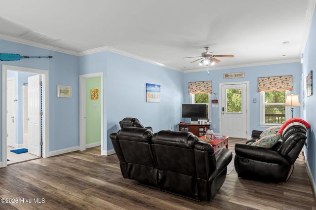 110 NW 7th Street, Oak Island, NC 28465