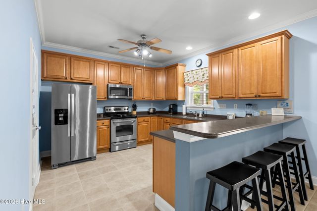 110 NW 7th Street, Oak Island, NC 28465