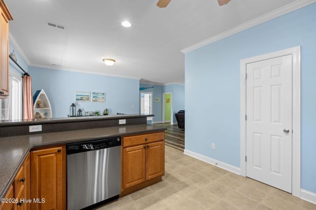 110 NW 7th Street, Oak Island, NC 28465