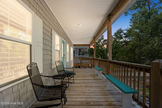 110 NW 7th Street, Oak Island, NC 28465