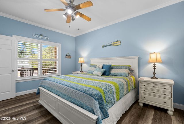 110 NW 7th Street, Oak Island, NC 28465