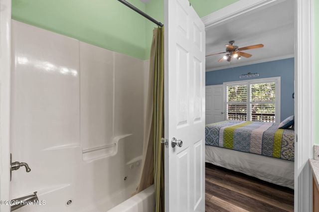 110 NW 7th Street, Oak Island, NC 28465