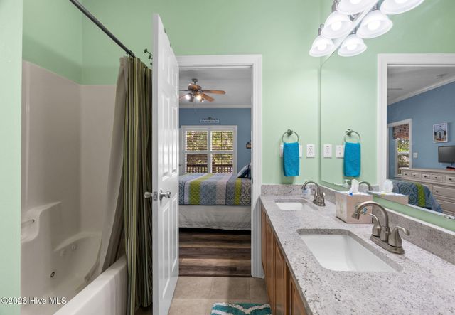 110 NW 7th Street, Oak Island, NC 28465