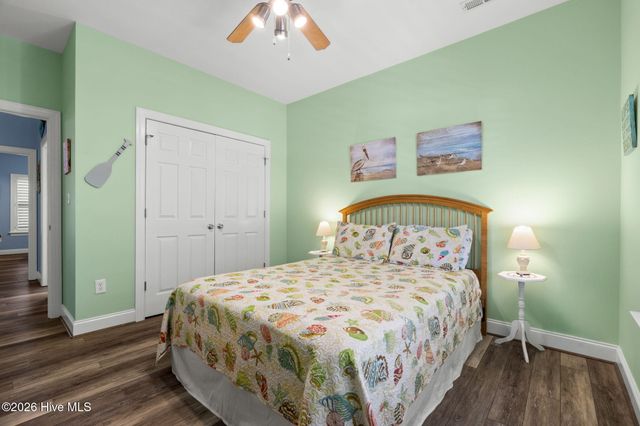 110 NW 7th Street, Oak Island, NC 28465