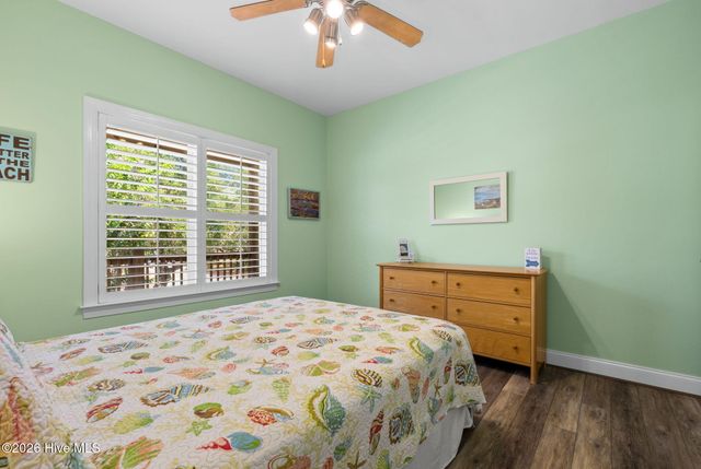110 NW 7th Street, Oak Island, NC 28465