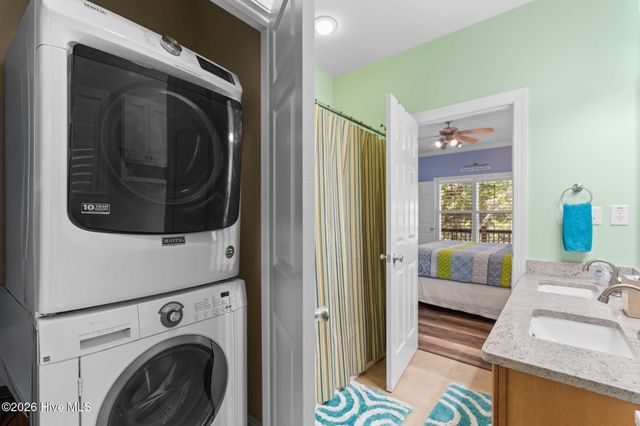 110 NW 7th Street, Oak Island, NC 28465