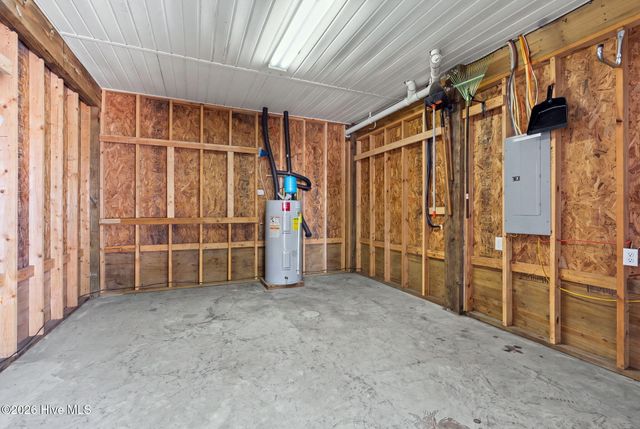 110 NW 7th Street, Oak Island, NC 28465