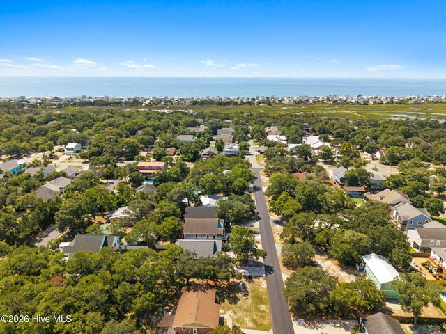110 NW 7th Street, Oak Island, NC 28465