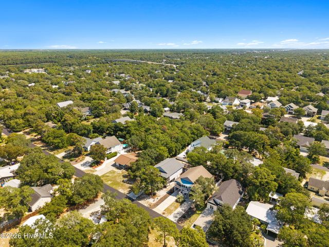 110 NW 7th Street, Oak Island, NC 28465