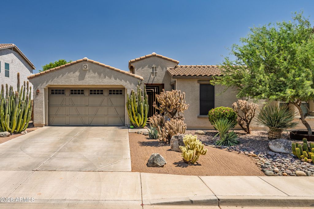 40748 W BRAVO Drive, Maricopa, AZ 85138 — exterior