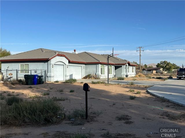 14915 Ramona Road, Apple Valley, CA 92307