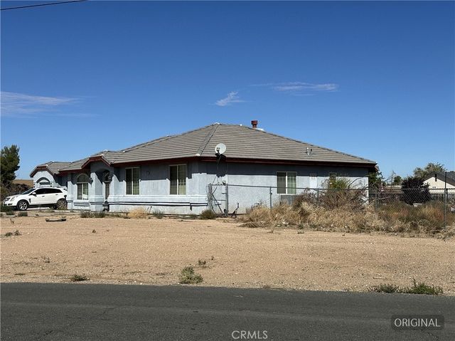 14915 Ramona Road, Apple Valley, CA 92307