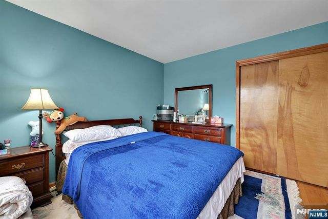 68 Bergen Turnpike, Ridgefield Park, NJ 07660