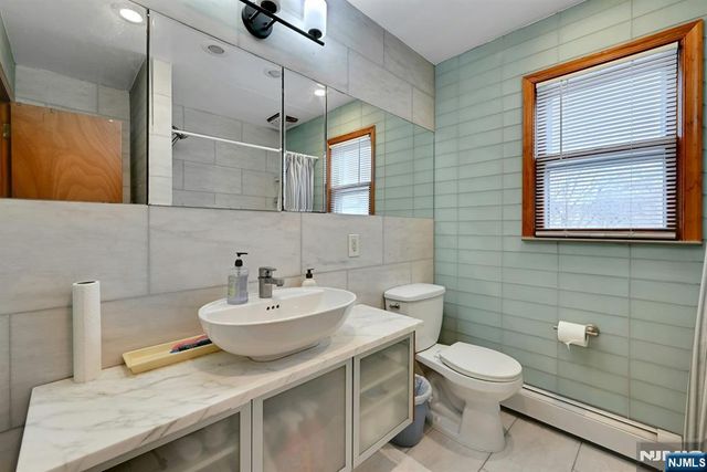 68 Bergen Turnpike, Ridgefield Park, NJ 07660