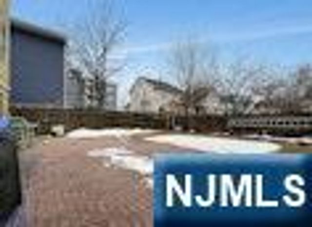 68 Bergen Turnpike, Ridgefield Park, NJ 07660