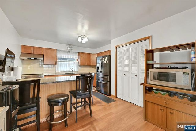 68 Bergen Turnpike, Ridgefield Park, NJ 07660