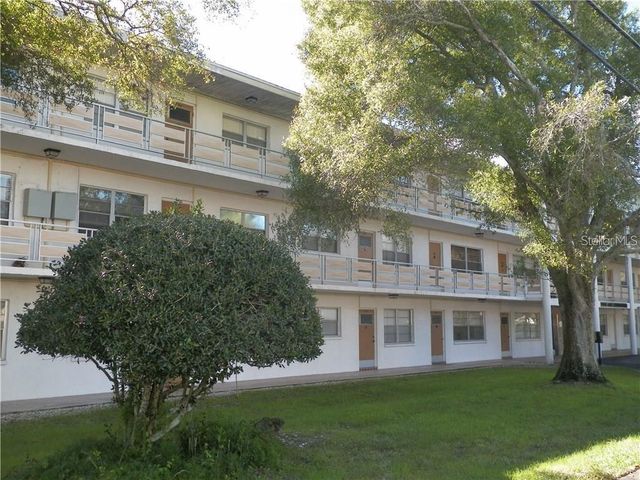 911 WASHINGTON AVENUE 304, Largo, FL 33770