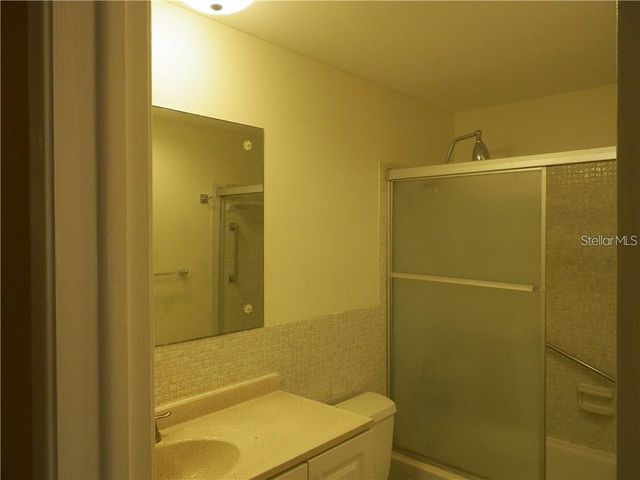 911 WASHINGTON AVENUE 304, Largo, FL 33770