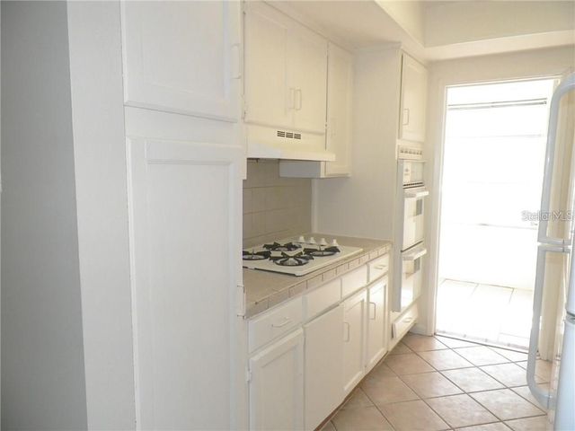 911 WASHINGTON AVENUE 304, Largo, FL 33770