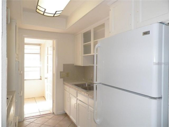 911 WASHINGTON AVENUE 304, Largo, FL 33770