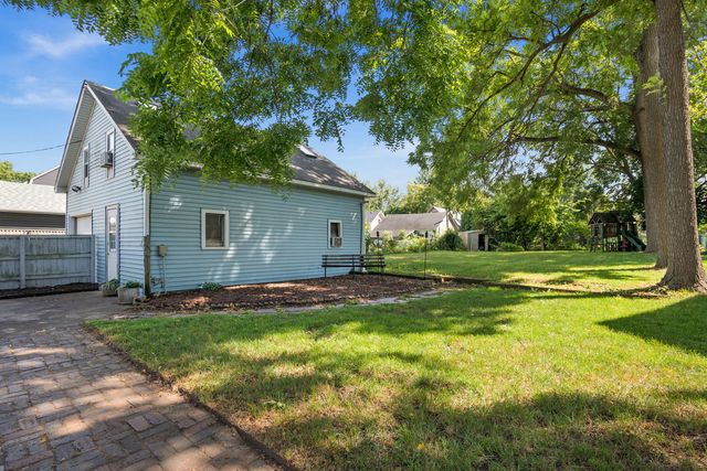 822 DeKalb Avenue, Sycamore, IL 60178