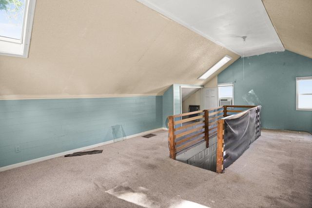 822 DeKalb Avenue, Sycamore, IL 60178