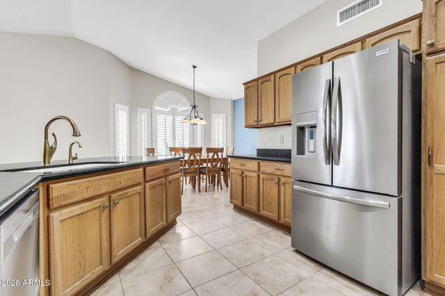 24111 S LAKESTAR Drive, Sun Lakes, AZ 85248