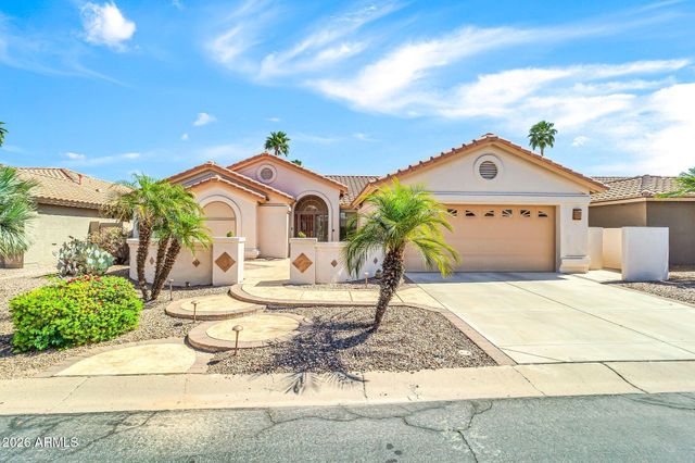 24111 S LAKESTAR Drive, Sun Lakes, AZ 85248