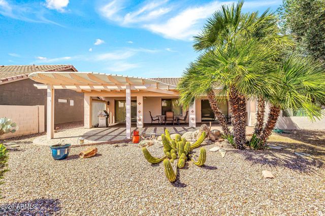 24111 S LAKESTAR Drive, Sun Lakes, AZ 85248