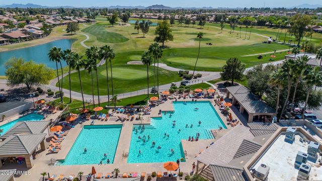 24111 S LAKESTAR Drive, Sun Lakes, AZ 85248