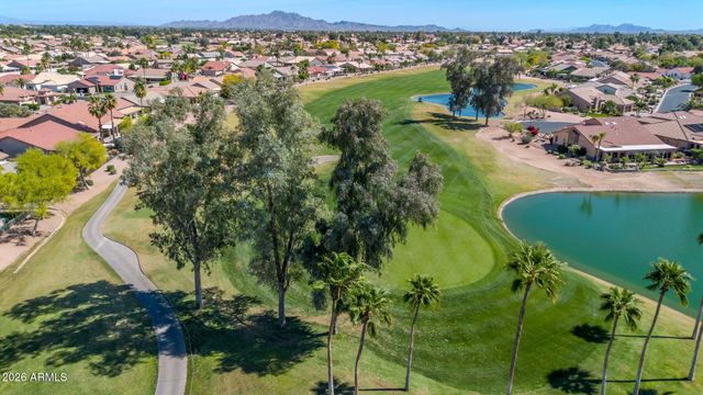 24111 S LAKESTAR Drive, Sun Lakes, AZ 85248