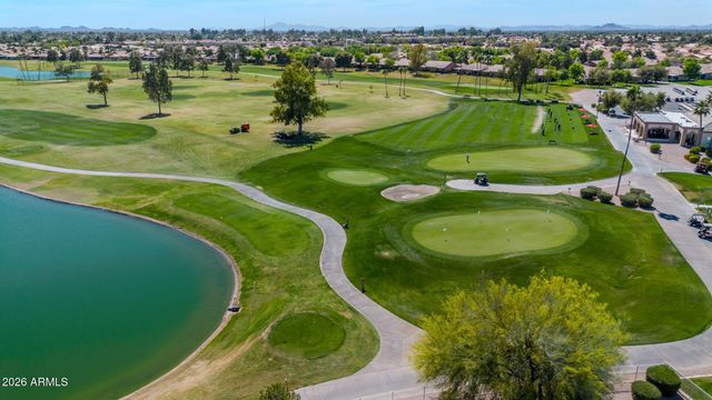 24111 S LAKESTAR Drive, Sun Lakes, AZ 85248