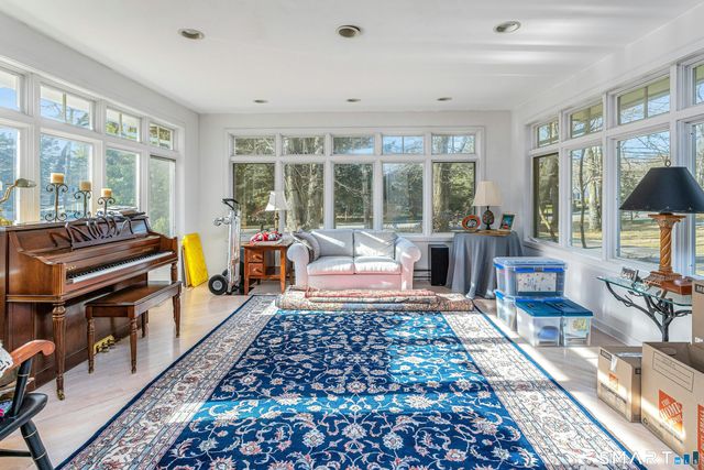 48 Briarwood Lane, Stamford, CT 06903